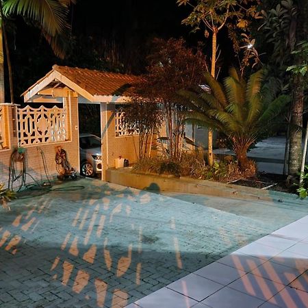 Suites Ubatuba Praia Da Lagoinha Eksteriør billede