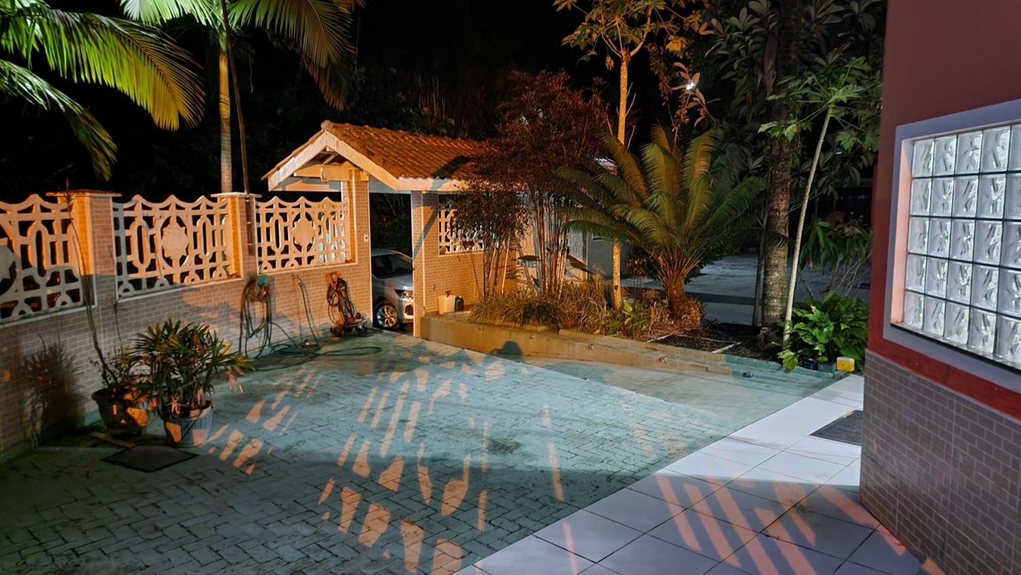 Suites Ubatuba Praia Da Lagoinha Eksteriør billede